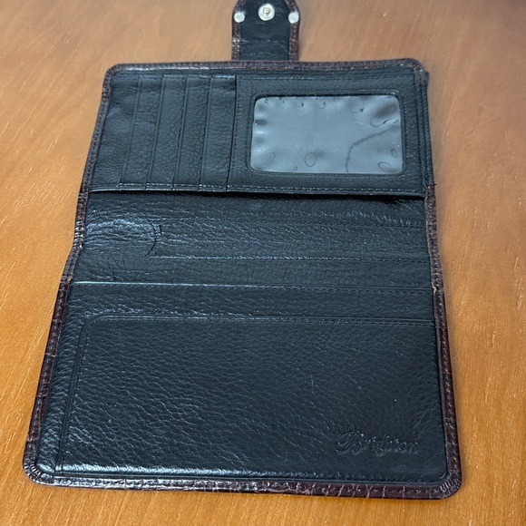 Vintage Brighton Brown Crocodile Embossed Wallet with silver heart clasp - Picture 5 of 13